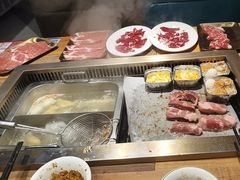 -蒙肥羊·酸汤潮牛·鲜牛肉火锅烤肉自助(岗顶店)