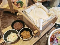 -唐山宴百姓府邸院落中餐