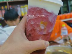 -沪上阿姨·精选茶饮(融创公馆店)