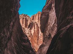 -天山神秘大峡谷