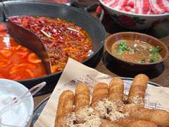 -萍姐火锅·公路夜市(武汉首店)