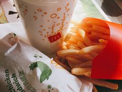 -麦当劳(百荣世贸商城店)