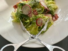 凯撒色拉-小大董·烤鸭(观景餐厅·南京西路店)