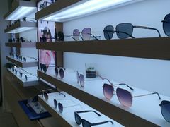 -无界眼镜MaxLess(南翔印象城店)