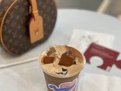 -HUGS coffee(东区店)
