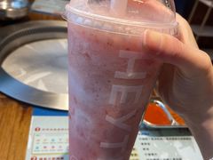 芝芝莓莓桃-喜茶(杭州滨江宝龙店)