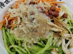 -牛一嘴·兰州牛肉面·大盘鸡(财富中心店)