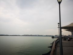 -岁粤Moon·湖景餐厅(月光码头店)