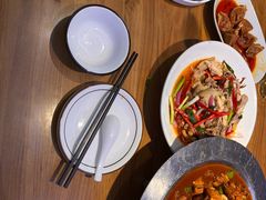 -俭寨大盘鸡·手抓肉·烧烤新疆菜(乌苏路店)