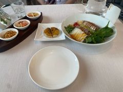 腾冲蘸水薄荷牛肉-云腾食府·云南菜