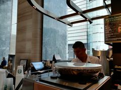 -星巴克(港汇1号办公楼店)