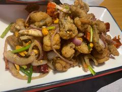 -虾弄弄海派小龙虾·牛羊蝎子火锅