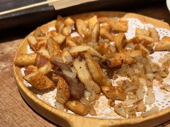 风味馕炒肉-耶里夏丽·丝路新疆菜·清真食品(徐汇南丹东路臻选店)