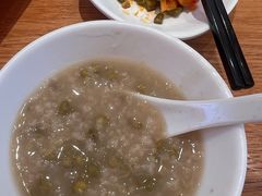 -南城香·饭香串香馄饨香(花园北路店)