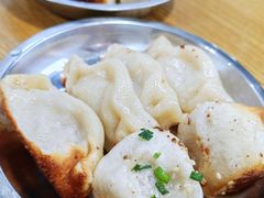 -黄阿姨锅贴大王(万航渡路店)