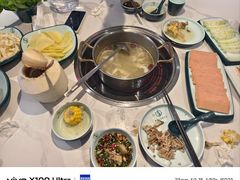 -喃喃椰·糟粕醋·椰子鸡火锅(七堡花园店)
