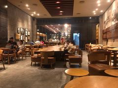 大堂-星巴克臻选(深圳罗湖万象城店)