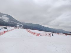 -鳌山滑雪度假区