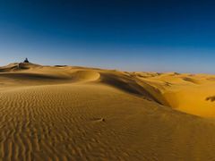 -亿利库布其七星湖沙漠生态旅游区