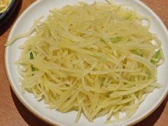 炝土豆丝-老昌春饼(中央大街店)