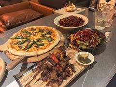 -洛缦音乐餐厅(工业展览馆万象城店)