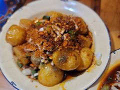 -拈签一笑黄牛肉辣卤串串