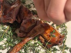 烤鸽子-LESCEDARS Brasserie Bistro香柏树