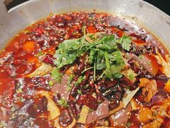 -川流不息·地道川菜·小龙虾(新松江路店)