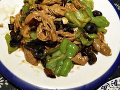 -旺角小渔村·海肠捞饭开创者(环山路店)