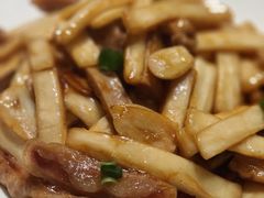 -瓦国小镇·果木烤鸭·融合菜(西口店)