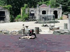 -雪山彩虹谷景区