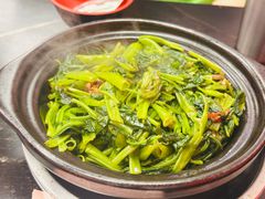 -兴记菜馆