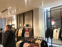 -ZARA(恒隆广场店)