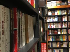 -西西弗书店(城西银泰城店)