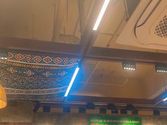 -云阿蛮云南生烫牛肉米线(奉贤路店)