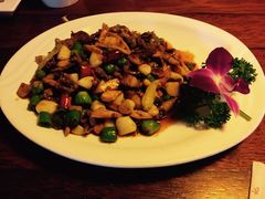 -章吴记喜瑞餐厅(东东城店)