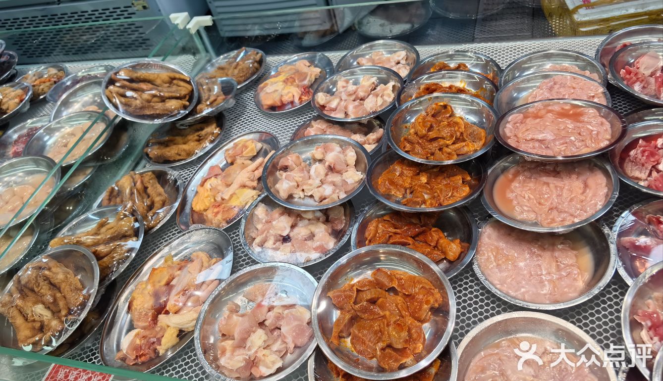 比菜市场还便宜的海鲜档
