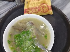 -郝刚刚羊杂割(柳巷店)