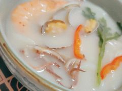 -花食间餐吧(远大购物中心群力店)