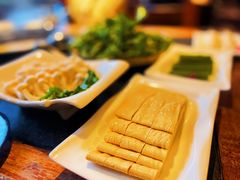 -大匠工房古船木艺术餐厅·猪肚鸡专门店(长白仙岛店)