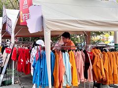 -百年港湾奥特莱斯(香炉礁店)