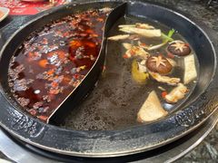 -井格重庆火锅(临平银泰城店)