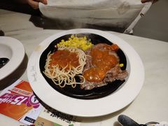 -豪客来牛排(中央花苑店)