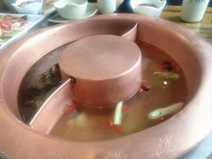 -清真·田园居家酸菜牛肉烤火锅(凤霞路店)