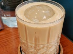 -Be Lived Cafe比例咖啡(摩天轮店)