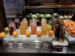 -领鲜活海鲜榴莲自助火锅(东门店)