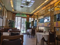 靠窗位-沙漠玫瑰土耳其餐厅(神路街店)