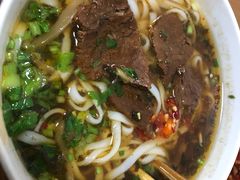 -矮子粉店1985·长沙米粉(湘春路店)