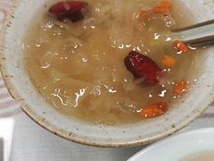 冰糖银耳莲子羹-诚兴泰蟹黄灌汤包(六年匠心传承-黄土岭店)