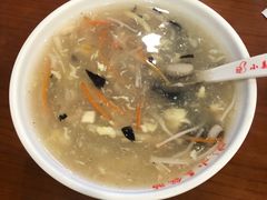 酸辣汤-小姜锅贴(凤凰街店)